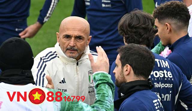 Đội Tuyển Ý - Danh Sách Tham Gia Euro: Hành Trình Bảo Vệ Ngôi Vương 5 HLV Spalletti của đội tuyển Ý tại Euro 2024